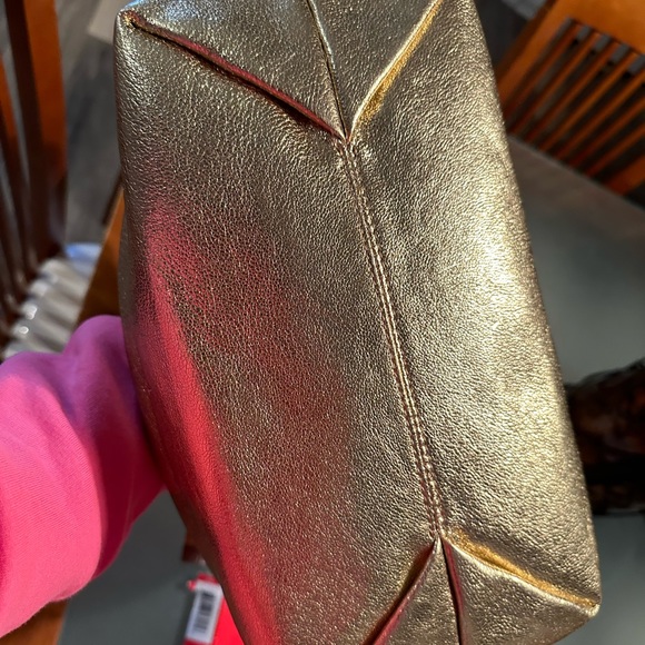 🎉SALE🎉Like New! Thacker leather tote - Picture 13 of 13